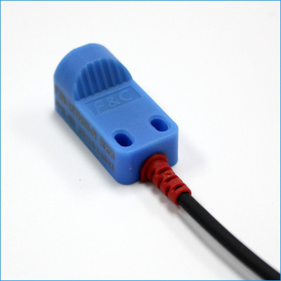 Переключатель подходу к провода 5мм ДК 3 датчика близости железного детектора вертикали индуктивный
